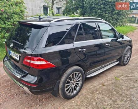 Черный Мерседес М-Класс, объемом двигателя 3 л и пробегом 215 тыс. км за 24900 $, фото 6 на Automoto.ua