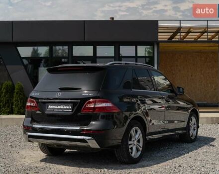 Черный Мерседес М-Класс, объемом двигателя 2.99 л и пробегом 121 тыс. км за 26900 $, фото 4 на Automoto.ua