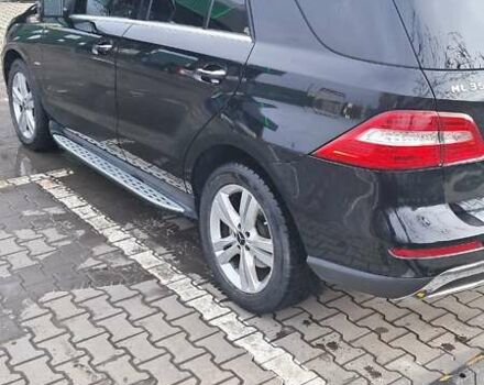 Чорний Мерседес М-Клас, об'ємом двигуна 2.99 л та пробігом 298 тис. км за 24500 $, фото 3 на Automoto.ua