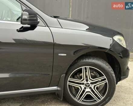 Чорний Мерседес М-Клас, об'ємом двигуна 2.2 л та пробігом 271 тис. км за 16450 $, фото 21 на Automoto.ua