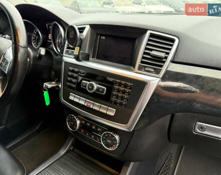 Мерседес М-Класс 2012 в Стрые на Automoto.ua Черный Мерседес М-Класс, объемом двигателя 2.99 л и пробегом 170 тыс. км за 18900 $, фото 38 на Automoto.ua