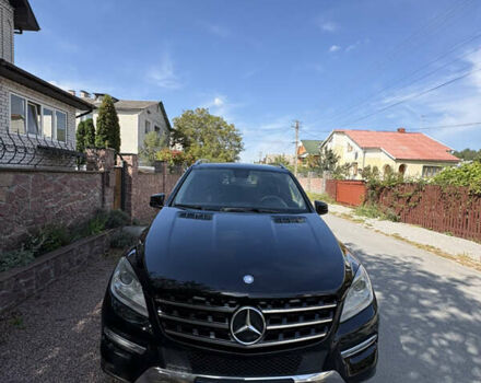 Мерседес М-Клас 2012 у Житомирі на Automoto.ua Чорний Мерседес М-Клас, об'ємом двигуна 2.14 л та пробігом 261 тис. км за 18900 $, фото 3 на Automoto.ua
