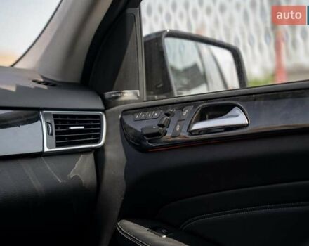 Черный Мерседес М-Класс, объемом двигателя 2.99 л и пробегом 121 тыс. км за 26900 $, фото 29 на Automoto.ua