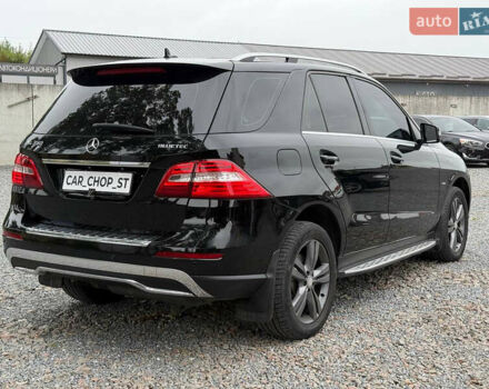 Мерседес М-Класс 2012 в Стрые на Automoto.ua Черный Мерседес М-Класс, объемом двигателя 2.99 л и пробегом 170 тыс. км за 18900 $, фото 5 на Automoto.ua