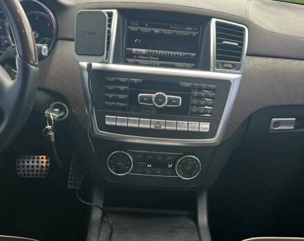 Черный Мерседес М-Класс, объемом двигателя 2.99 л и пробегом 250 тыс. км за 23700 $, фото 15 на Automoto.ua