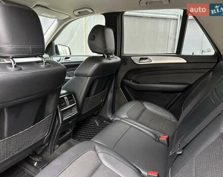 Чорний Мерседес М-Клас, об'ємом двигуна 2.2 л та пробігом 271 тис. км за 16450 $, фото 31 на Automoto.ua
