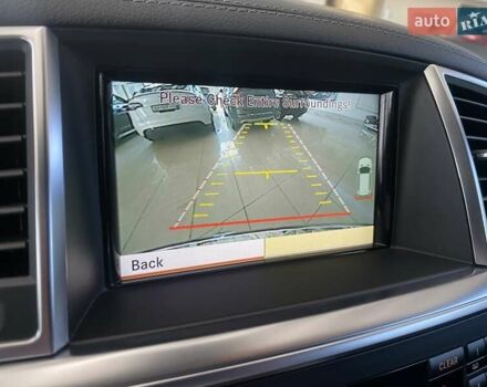 Черный Мерседес М-Класс, объемом двигателя 2.99 л и пробегом 140 тыс. км за 23800 $, фото 31 на Automoto.ua