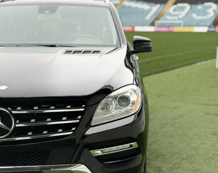 Черный Мерседес М-Класс, объемом двигателя 3.5 л и пробегом 142 тыс. км за 17500 $, фото 7 на Automoto.ua