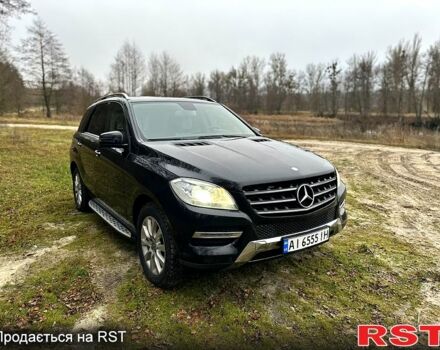 Чорний Мерседес М-Клас, об'ємом двигуна 3 л та пробігом 248 тис. км за 22400 $, фото 4 на Automoto.ua