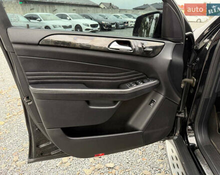 Мерседес М-Класс 2012 в Стрые на Automoto.ua Черный Мерседес М-Класс, объемом двигателя 2.99 л и пробегом 170 тыс. км за 18900 $, фото 34 на Automoto.ua