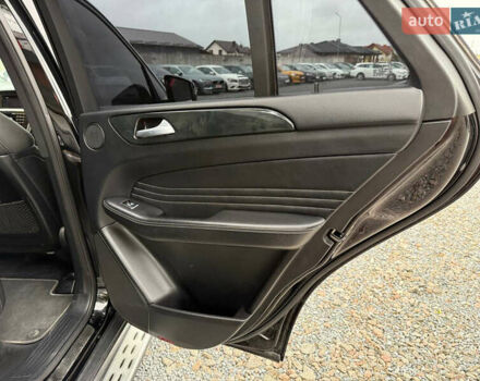 Мерседес М-Класс 2012 в Стрые на Automoto.ua Черный Мерседес М-Класс, объемом двигателя 2.99 л и пробегом 170 тыс. км за 18900 $, фото 49 на Automoto.ua