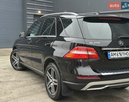 Чорний Мерседес М-Клас, об'ємом двигуна 2.2 л та пробігом 271 тис. км за 16450 $, фото 13 на Automoto.ua