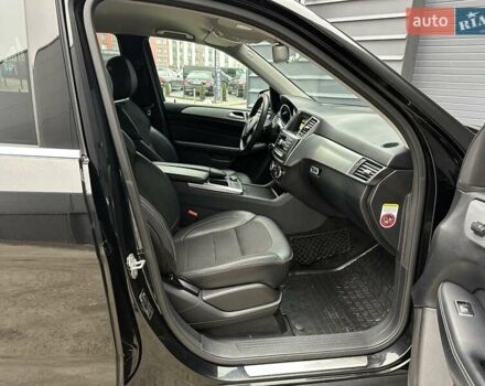 Чорний Мерседес М-Клас, об'ємом двигуна 2.2 л та пробігом 271 тис. км за 16450 $, фото 39 на Automoto.ua