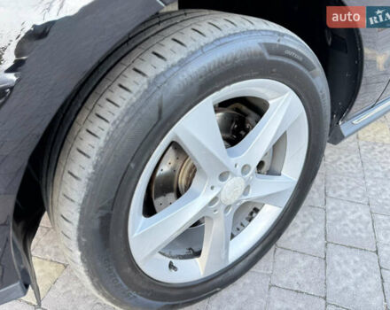 Черный Мерседес М-Класс, объемом двигателя 2.14 л и пробегом 160 тыс. км за 22500 $, фото 12 на Automoto.ua