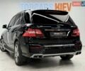 Черный Мерседес М-Класс, объемом двигателя 5.46 л и пробегом 119 тыс. км за 32990 $, фото 9 на Automoto.ua