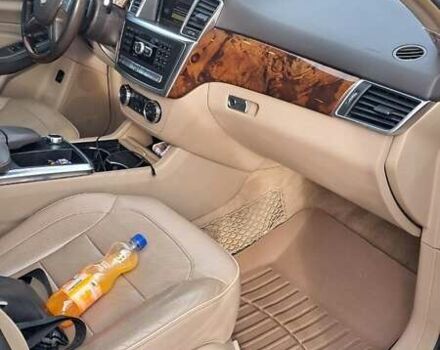 Чорний Мерседес М-Клас, об'ємом двигуна 2.99 л та пробігом 298 тис. км за 24500 $, фото 10 на Automoto.ua