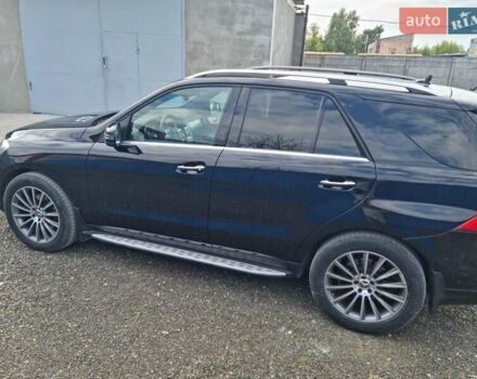 Черный Мерседес М-Класс, объемом двигателя 3 л и пробегом 215 тыс. км за 24900 $, фото 48 на Automoto.ua