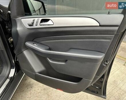 Чорний Мерседес М-Клас, об'ємом двигуна 2.2 л та пробігом 271 тис. км за 16450 $, фото 43 на Automoto.ua