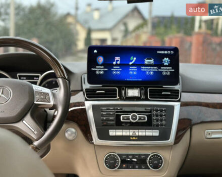 Черный Мерседес М-Класс, объемом двигателя 3 л и пробегом 255 тыс. км за 19400 $, фото 17 на Automoto.ua