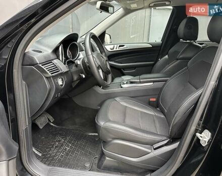 Чорний Мерседес М-Клас, об'ємом двигуна 2.2 л та пробігом 271 тис. км за 16450 $, фото 23 на Automoto.ua