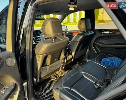 Мерседес М-Класс 2012 в Залещиках на Automoto.ua Черный Мерседес М-Класс, объемом двигателя 2.99 л и пробегом 128 тыс. км за 24200 $, фото 13 на Automoto.ua
