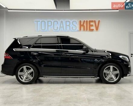 Черный Мерседес М-Класс, объемом двигателя 5.46 л и пробегом 119 тыс. км за 32990 $, фото 3 на Automoto.ua