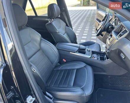 Черный Мерседес М-Класс, объемом двигателя 3 л и пробегом 181 тыс. км за 22900 $, фото 31 на Automoto.ua