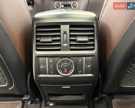 Черный Мерседес М-Класс, объемом двигателя 5.46 л и пробегом 119 тыс. км за 32990 $, фото 35 на Automoto.ua