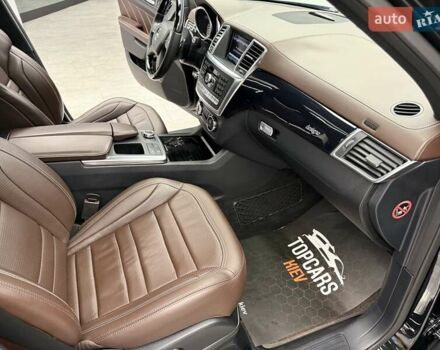 Черный Мерседес М-Класс, объемом двигателя 5.46 л и пробегом 119 тыс. км за 32990 $, фото 40 на Automoto.ua