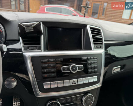 Черный Мерседес М-Класс, объемом двигателя 5.5 л и пробегом 179 тыс. км за 24500 $, фото 17 на Automoto.ua