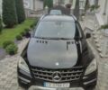Черный Мерседес М-Класс, объемом двигателя 3 л и пробегом 272 тыс. км за 21500 $, фото 1 на Automoto.ua