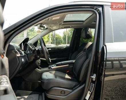 Черный Мерседес М-Класс, объемом двигателя 2.99 л и пробегом 121 тыс. км за 26900 $, фото 14 на Automoto.ua