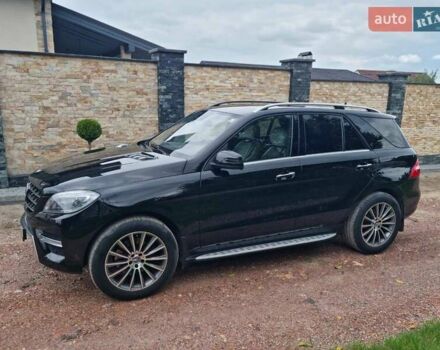 Черный Мерседес М-Класс, объемом двигателя 3 л и пробегом 215 тыс. км за 24900 $, фото 18 на Automoto.ua