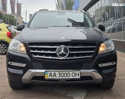 Черный Мерседес М-Класс, объемом двигателя 3.5 л и пробегом 187 тыс. км за 20900 $, фото 2 на Automoto.ua