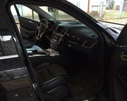 Черный Мерседес М-Класс, объемом двигателя 3.5 л и пробегом 191 тыс. км за 24500 $, фото 8 на Automoto.ua