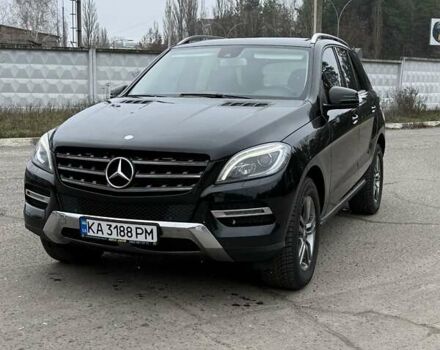 Черный Мерседес М-Класс, объемом двигателя 2.14 л и пробегом 220 тыс. км за 21000 $, фото 3 на Automoto.ua