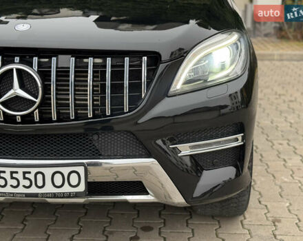 Чорний Мерседес М-Клас, об'ємом двигуна 2.99 л та пробігом 230 тис. км за 28700 $, фото 19 на Automoto.ua