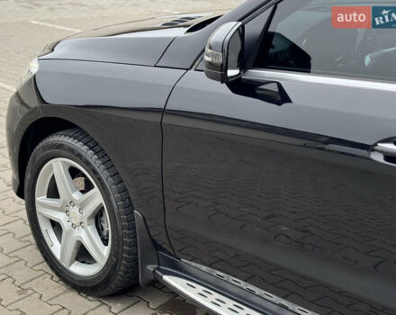 Чорний Мерседес М-Клас, об'ємом двигуна 2.99 л та пробігом 230 тис. км за 28700 $, фото 17 на Automoto.ua