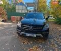 Черный Мерседес М-Класс, объемом двигателя 3 л и пробегом 143 тыс. км за 23999 $, фото 1 на Automoto.ua