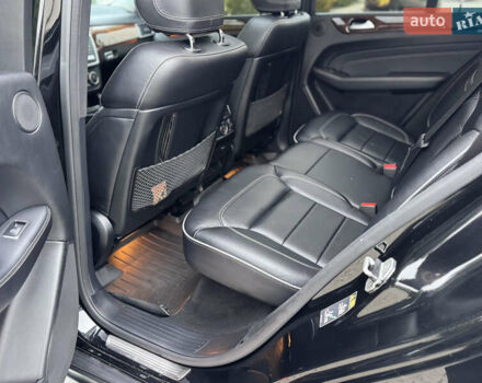 Чорний Мерседес М-Клас, об'ємом двигуна 2.99 л та пробігом 230 тис. км за 28700 $, фото 65 на Automoto.ua