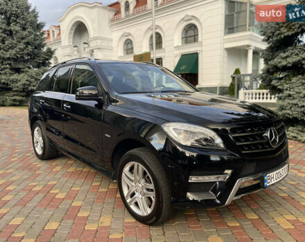 Мерседес М-Класс 2013 в Одессе на Automoto.ua Черный Мерседес М-Класс, объемом двигателя 2.99 л и пробегом 150 тыс. км за 19500 $, фото 20 на Automoto.ua