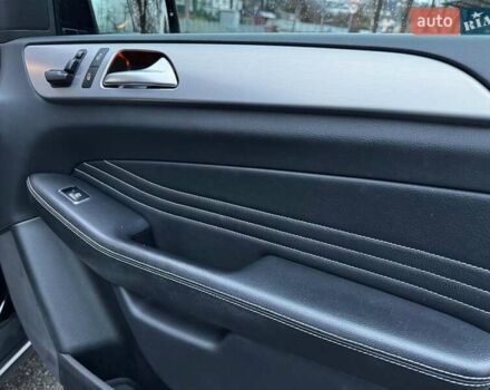 Черный Мерседес М-Класс, объемом двигателя 2.2 л и пробегом 205 тыс. км за 19490 $, фото 38 на Automoto.ua