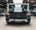 Мерседес М-Класс 2013 в Хмельницком на Automoto.ua Черный Мерседес М-Класс, объемом двигателя 2.14 л и пробегом 223 тыс. км за 21500 $, фото 1 на Automoto.ua