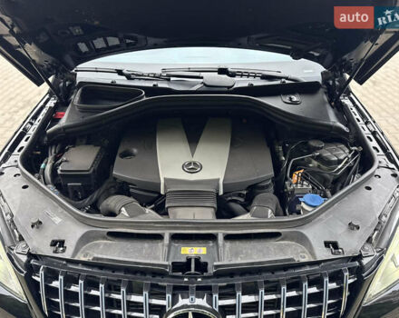 Чорний Мерседес М-Клас, об'ємом двигуна 2.99 л та пробігом 230 тис. км за 28700 $, фото 89 на Automoto.ua