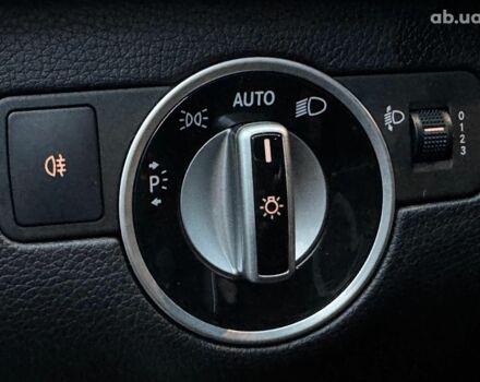 Черный Мерседес М-Класс, объемом двигателя 2.2 л и пробегом 205 тыс. км за 19490 $, фото 33 на Automoto.ua