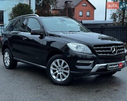 Черный Мерседес М-Класс, объемом двигателя 2.2 л и пробегом 205 тыс. км за 19490 $, фото 7 на Automoto.ua