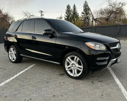 Черный Мерседес М-Класс, объемом двигателя 2.99 л и пробегом 297 тыс. км за 17900 $, фото 3 на Automoto.ua