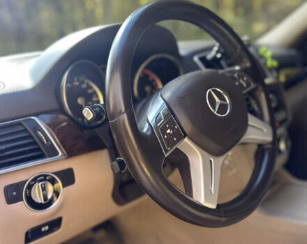 Мерседес М-Класс 2013 в Черновцах на Automoto.ua Черный Мерседес М-Класс, объемом двигателя 2.99 л и пробегом 297 тыс. км за 18500 $, фото 17 на Automoto.ua