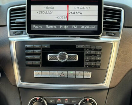 Черный Мерседес М-Класс, объемом двигателя 2.2 л и пробегом 182 тыс. км за 19500 $, фото 20 на Automoto.ua