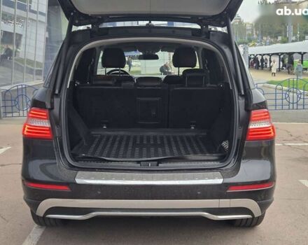 Черный Мерседес М-Класс, объемом двигателя 3.5 л и пробегом 187 тыс. км за 20900 $, фото 29 на Automoto.ua